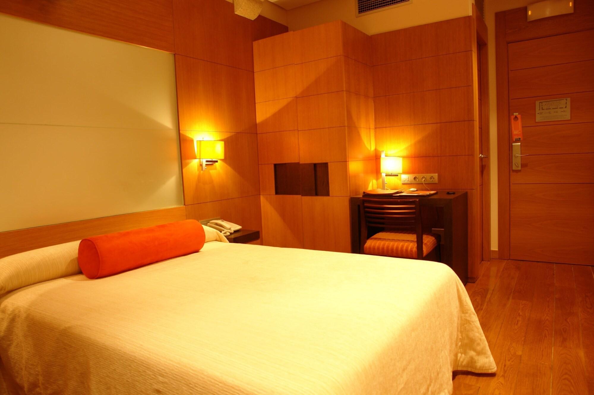 Hotel Altaïr Santiago de Compostela Kültér fotó