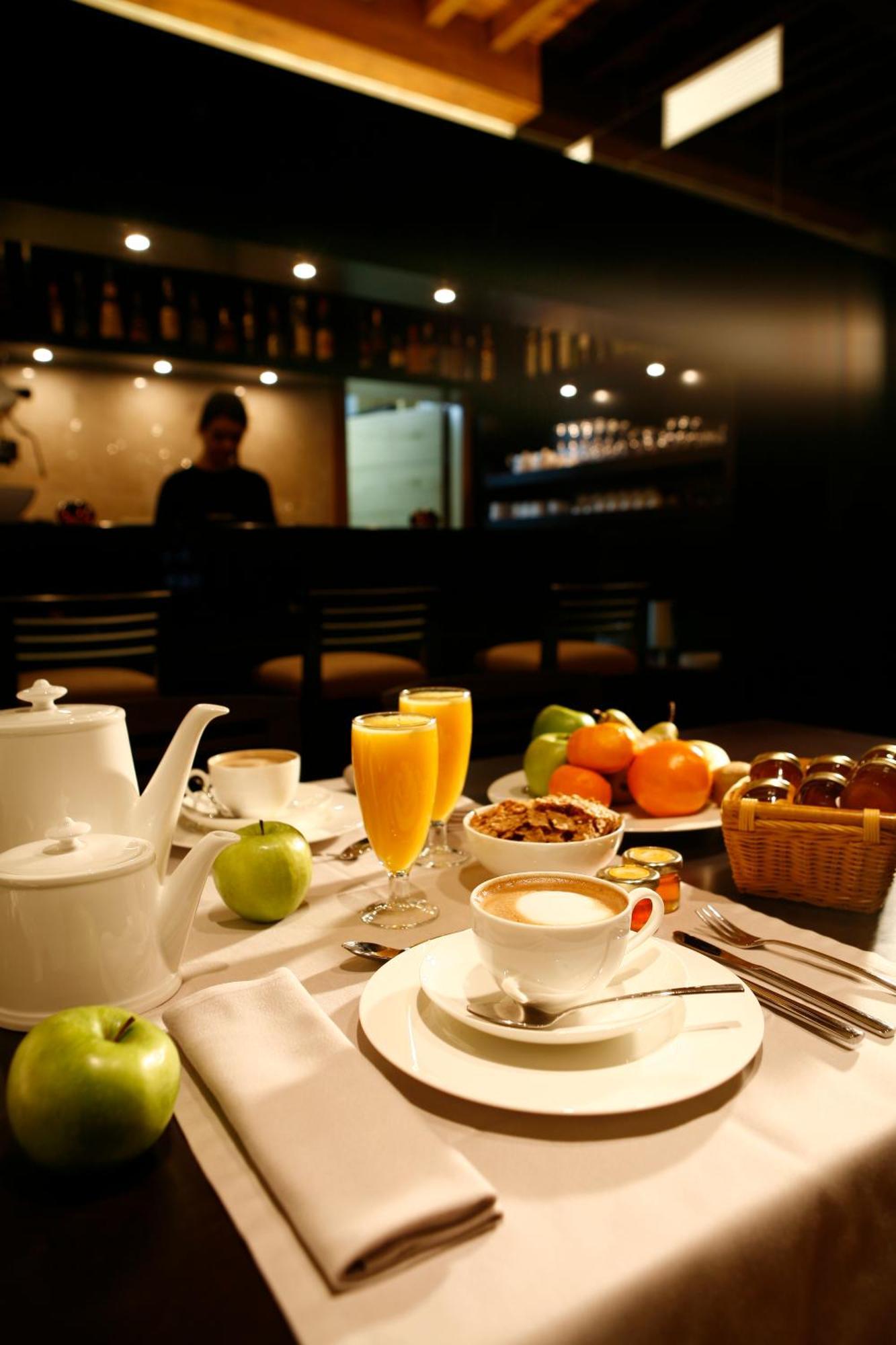 Hotel Altaïr Santiago de Compostela Kültér fotó